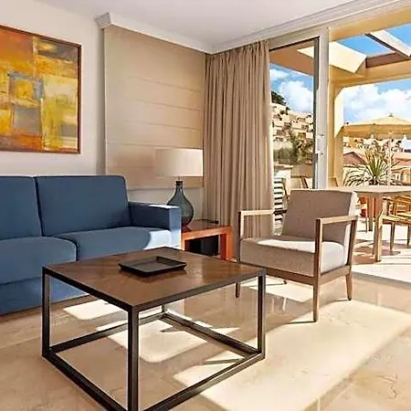 Aparthotel Wyndham Residences 4*