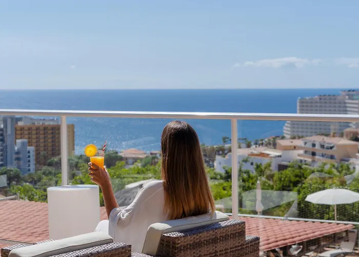 Wyndham Residences 4* أذيخي