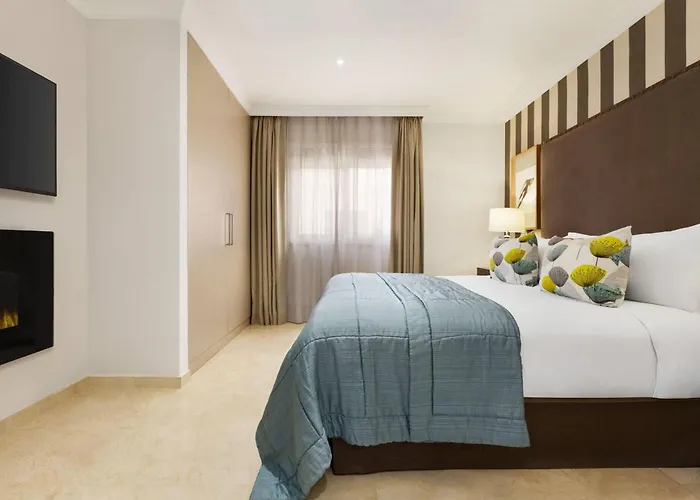 Wyndham Residences Apartahotel 4*
