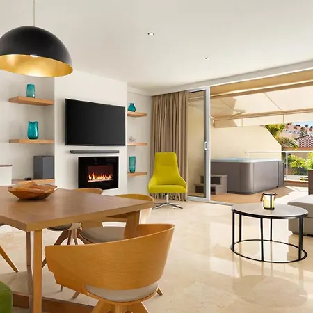 Wyndham Residences 4*