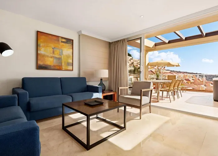 Wyndham Residences Ξενοδοχείο με διαμερίσματα 4*